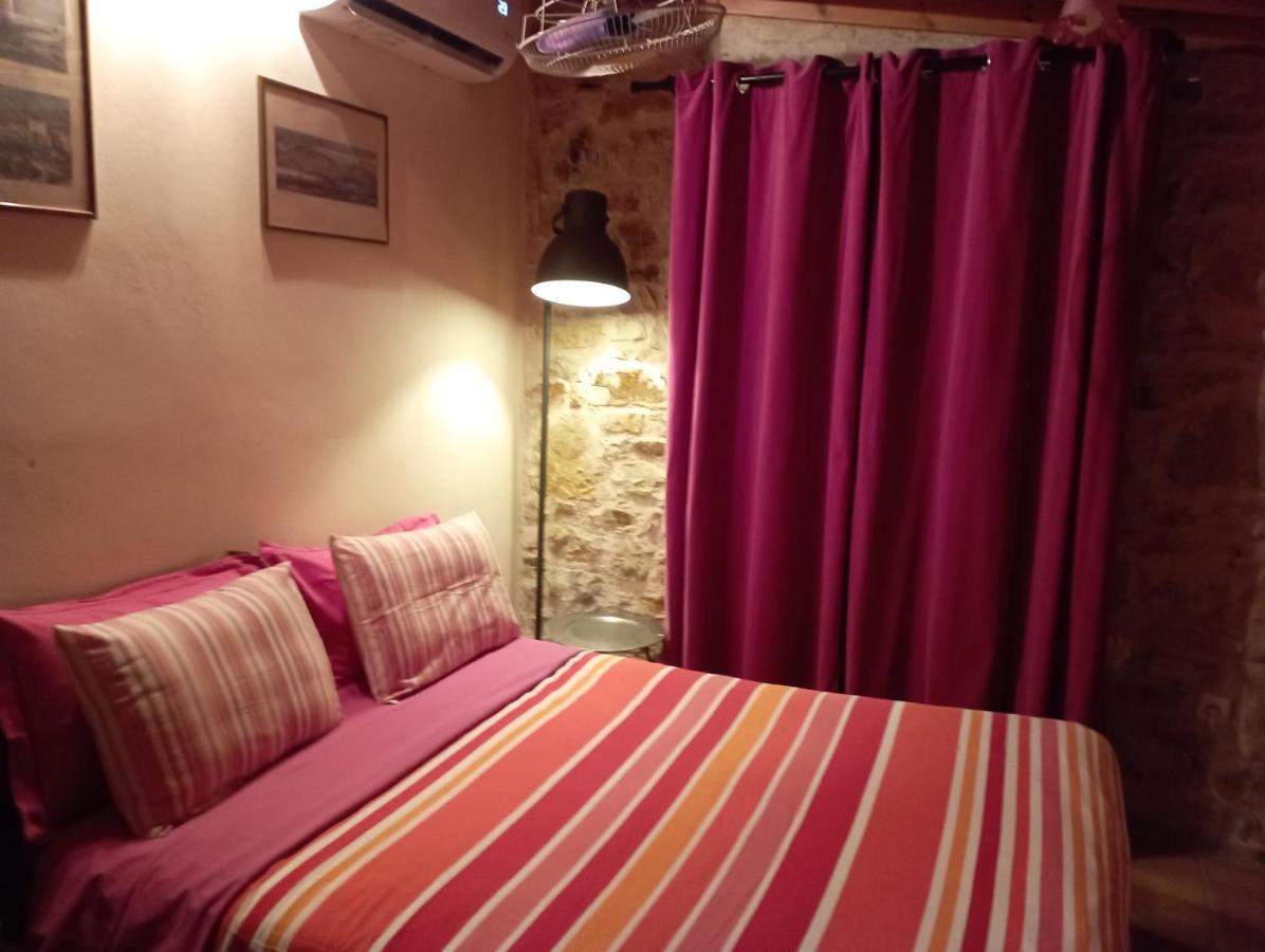 Spiti Elaionas